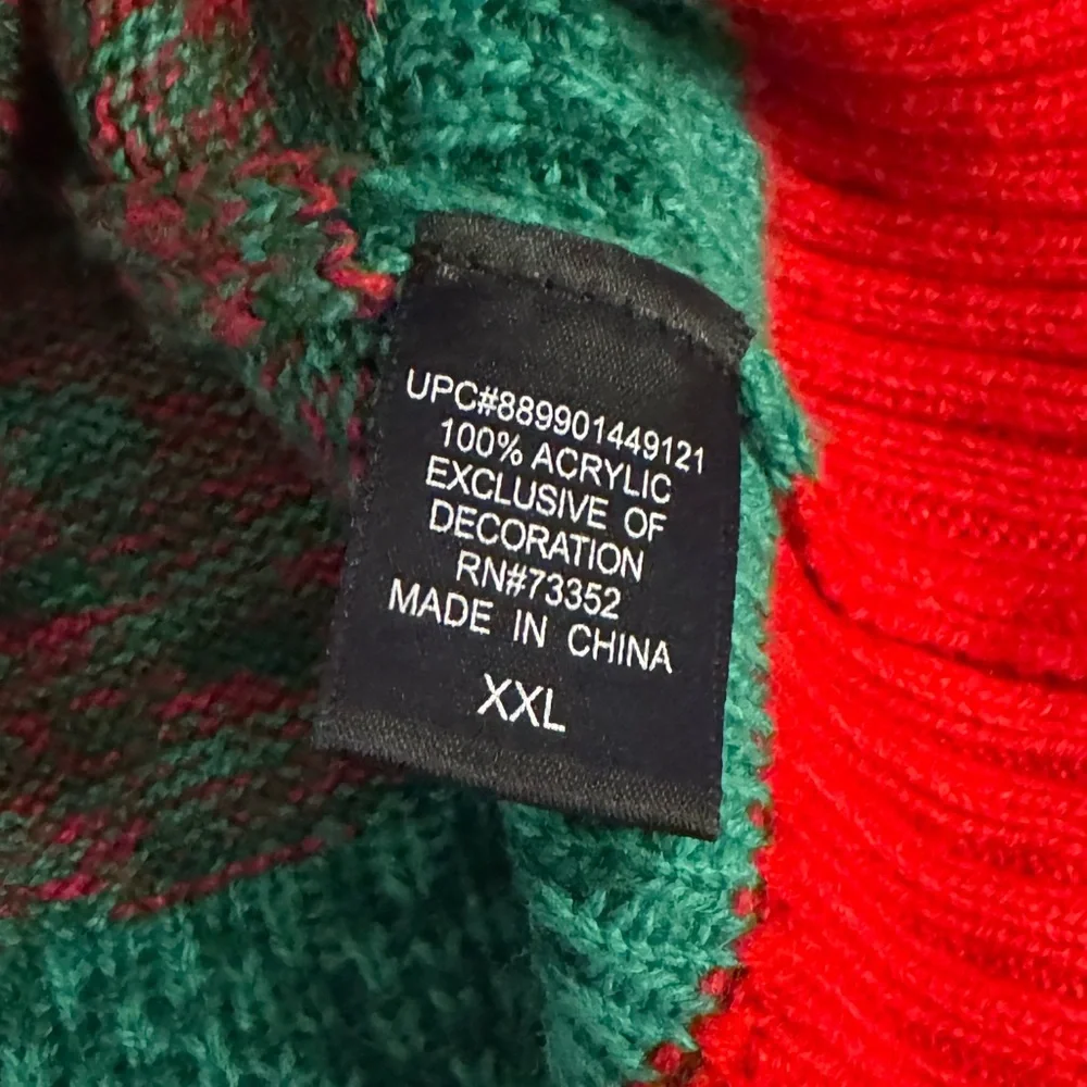 33 Degrees Cat ‘Ugly’ Christmas Sweater, Soft Comfy Cozy - Picture 6 of 10
